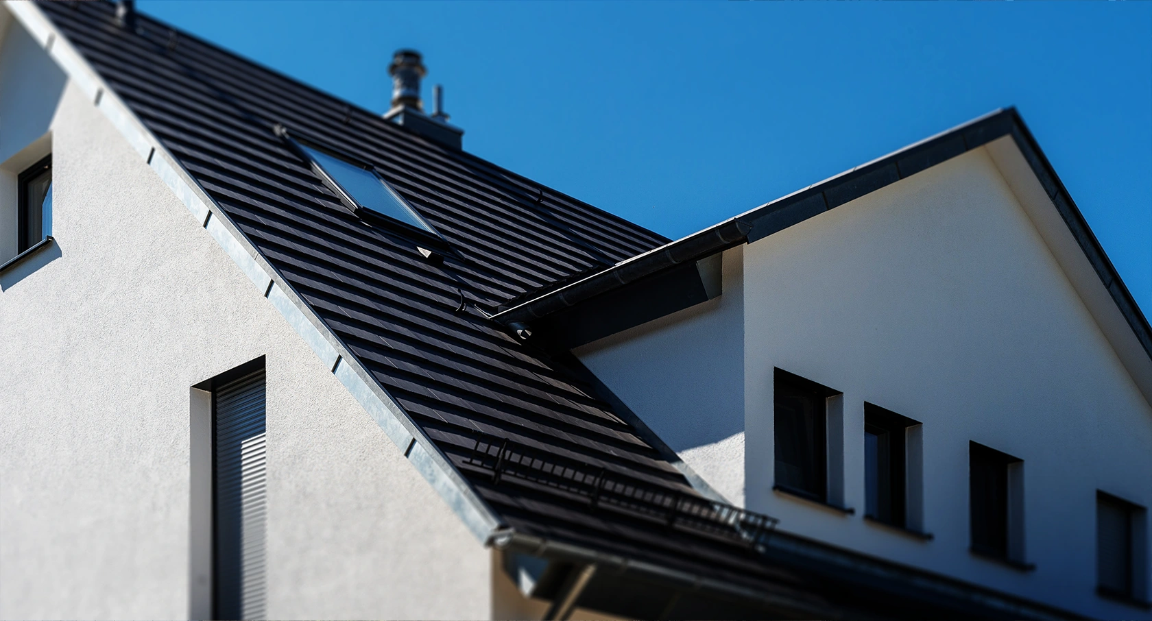 Frick_Holzbau_Referenzen_Neubau_Dachstuhl_Fellbach Moderner Neubau mit Dachstuhl von Frick Holzbau in Fellbach – präzise Zimmermannsarbeit für langlebige und energieeffiziente Dachkonstruktionen.